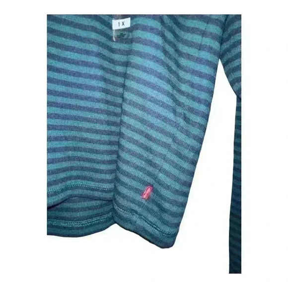 Levis Womens Striped Everyday Turtleneck, 1X - Picture 4 of 6